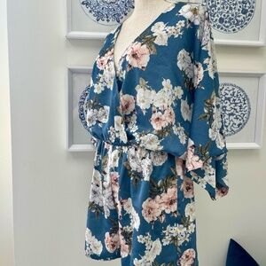 FLORAL SILKY ROMPER WITH FLOWY DESIGN💐🌷